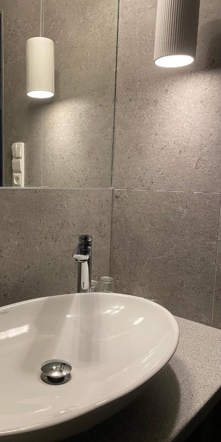 Penzion Luxor Nagyszombat Kültér fotó